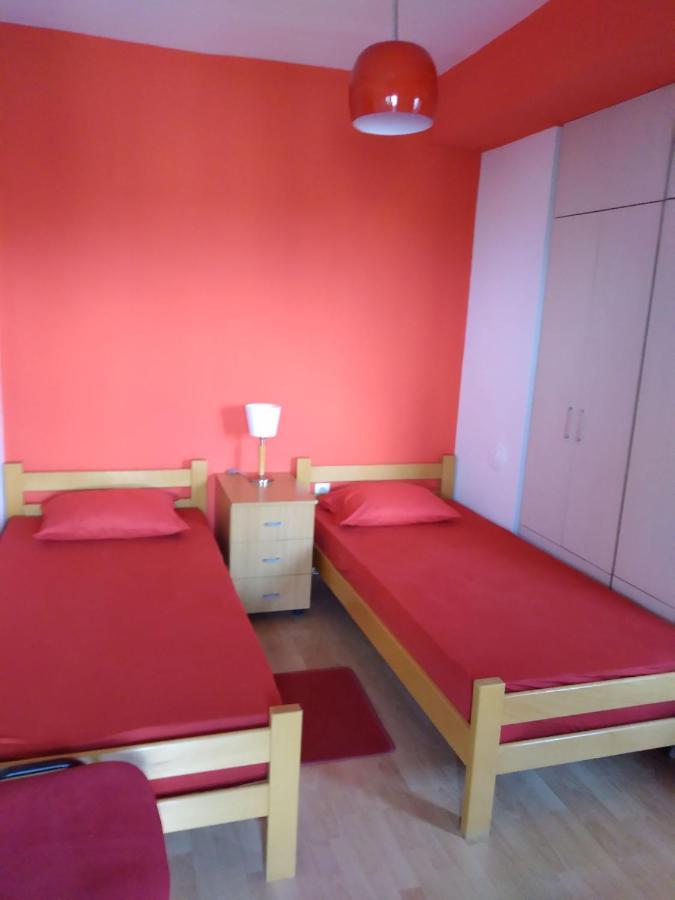 Skopje City Center Red Apartment Extérieur photo