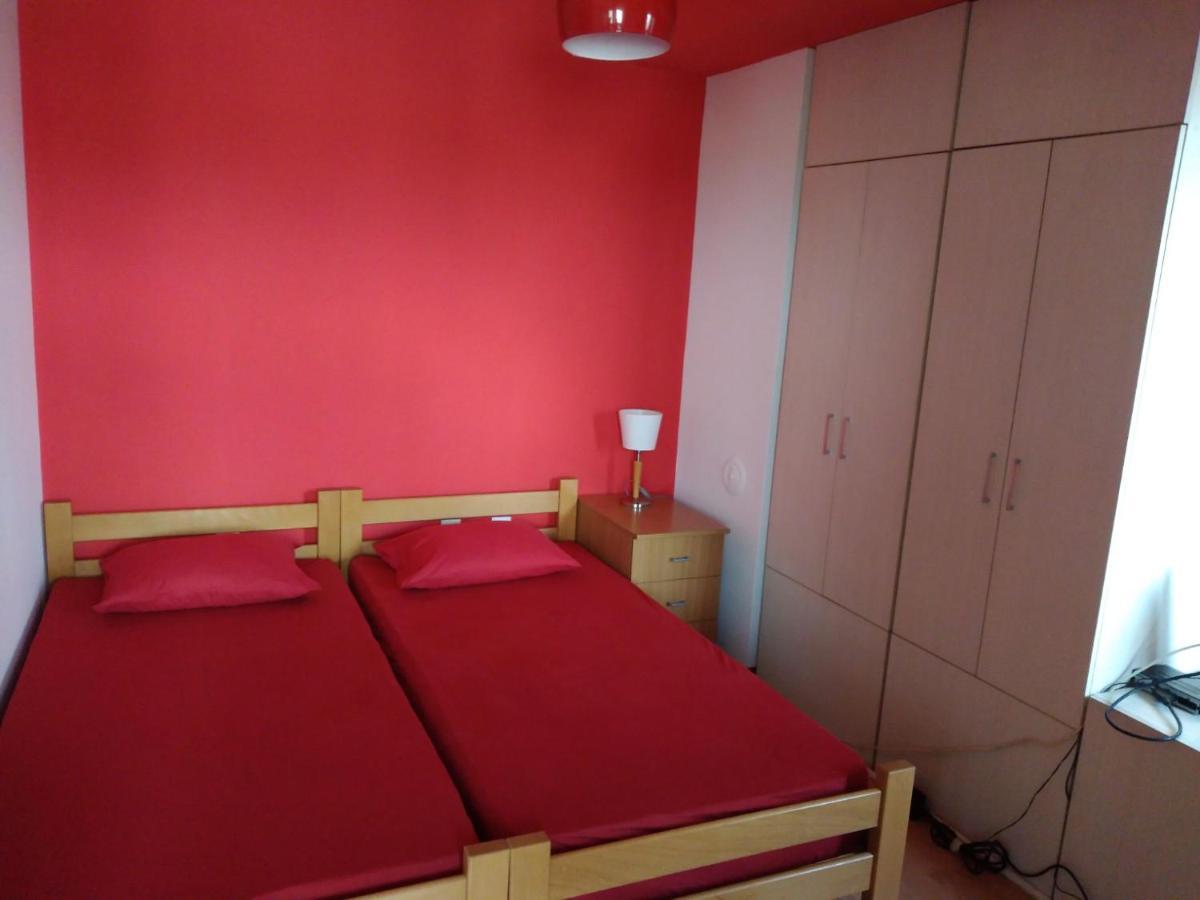 Skopje City Center Red Apartment Extérieur photo